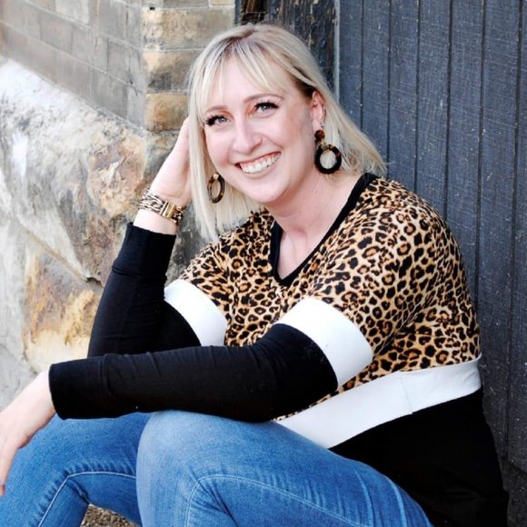 Leopard Color Block Top - Picture 1 of 4